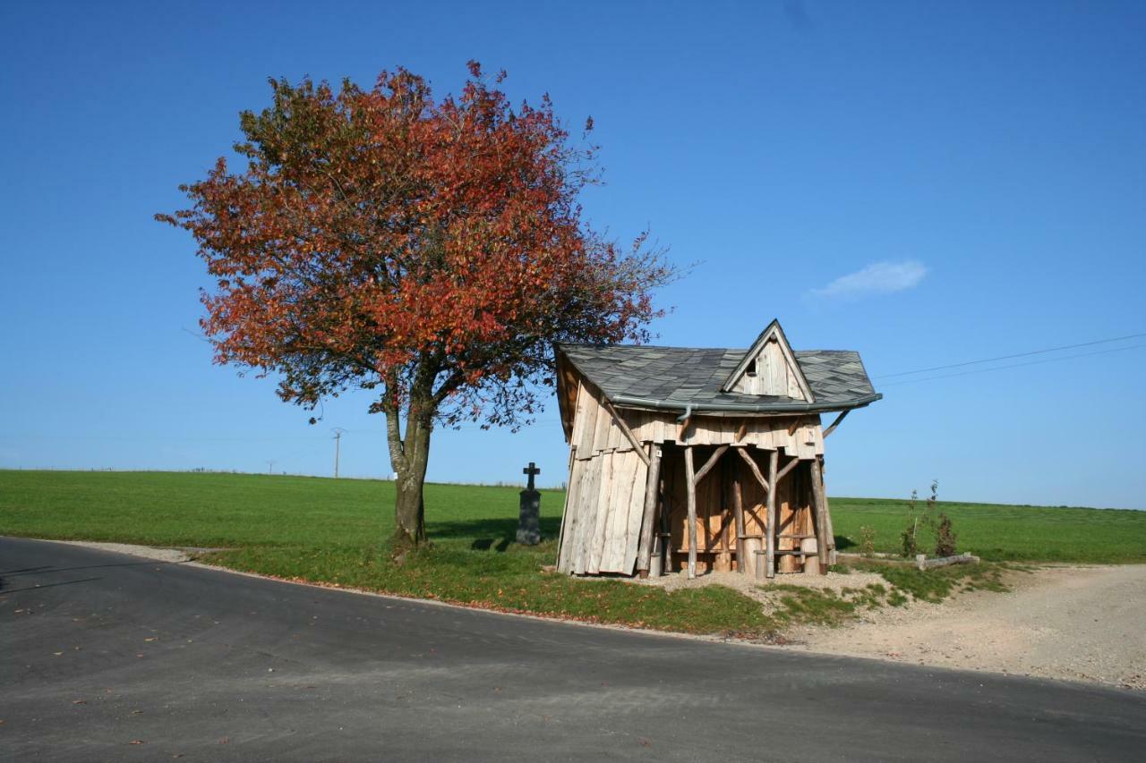 Location Panoramagreen Burg Reuland Buitenkant foto